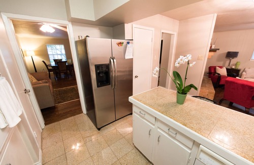 Northeast Dallas House | Beautiful home Located 30 miles from AT&T stadium, safe and quite neighborhood