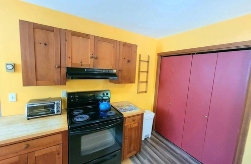 Warren House | Beautiful home located in the Mad River Valley