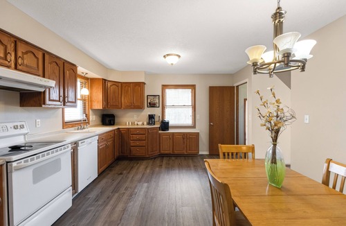 Des Moines House | Beautiful home minutes from downtown!