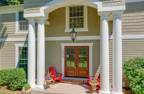 West Washington House | BEAUTIFUL HOME NEAR NOTRE DAME