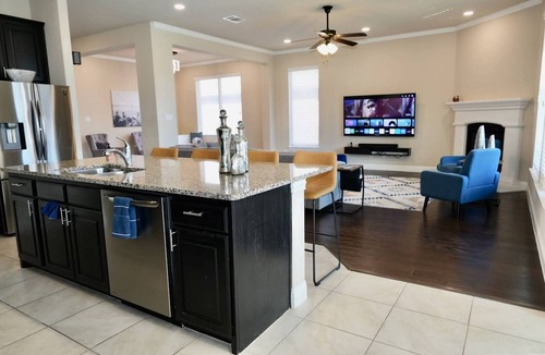 Little Elm House | Beautiful home next to PGA, guest suite Frisco