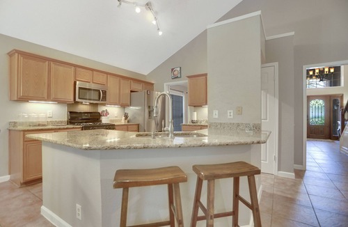San Antonio House | Beautiful home NWSA:4 min Seaworld, 5 min Shooting Complex, 15 min BMT Lackland