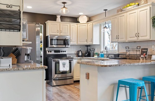 McGaheysville House | Beautiful Home with Gamers Paradise Game Room!