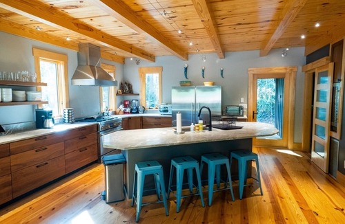 Pisgah Forest House | Beautiful Home with Guest House in Pisgah Forest