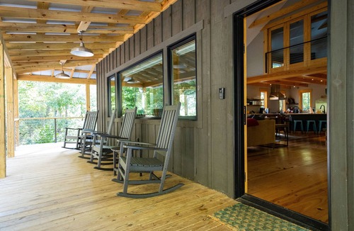 Pisgah Forest House | Beautiful Home with Guest House in Pisgah Forest