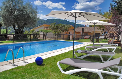 Pujarnol Villa | Beautiful home with mountain views, big private pool, 2 km. from Banyoles lake