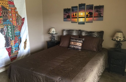 Bryan House | Beautiful Home With Pool 10 Minutes From A&M & downtown Bryan.