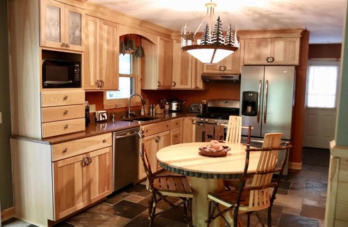 Lewiston House | Beautiful Home with Tee Lake Access