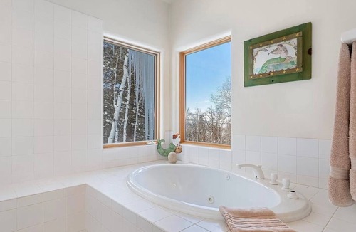 Bear Valley House | Beautiful home with views