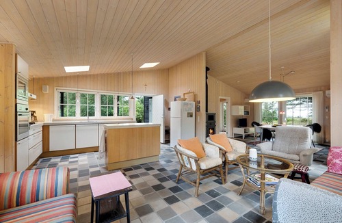 Fur House | Beautiful house, 1st row to the water