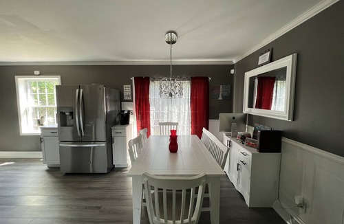 Laurel Lake House | Beautiful House BY THE LAKE NOT ON THE LAKE . Not on the lake. lake is1 Mile
