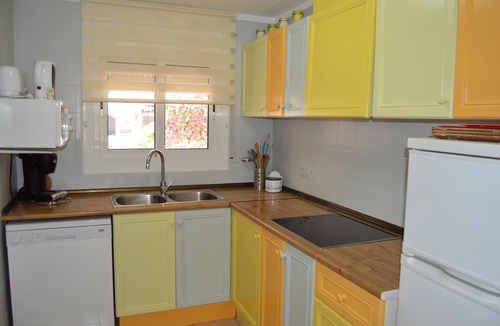 Empuriabrava Ski Chalet | Beautiful house for 8 people with pool and 7.5 m mooring in Empuriabrava