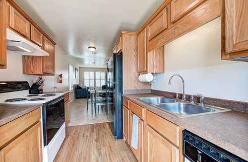 Wheatland House | Beautiful house in quiet neighborhood just off I-40.