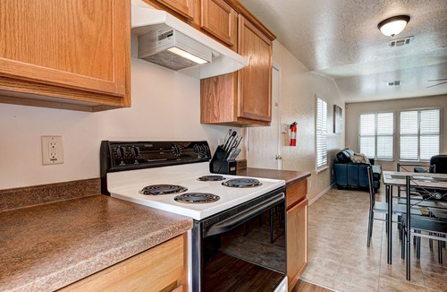 Wheatland House | Beautiful house in quiet neighborhood just off I-40.