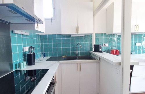 Etretat House | Beautiful house in the center of town, 100 m from the cliffs, with private parking.