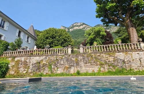 Voreppe House | Beautiful house in the Chartreuse foothills with swimming pool