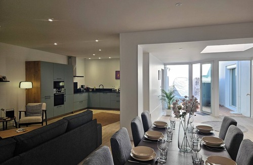 Tours House | Beautiful House Loft patio jacuzzi clim Tours