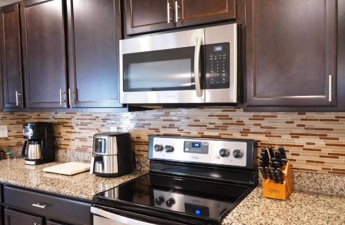 Crystal Cove House | Beautiful House Minutes from Disney