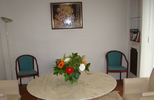 Trappes House | BEAUTIFUL HOUSE NEAR VERSAILLES AND 23 km FROM PARIS