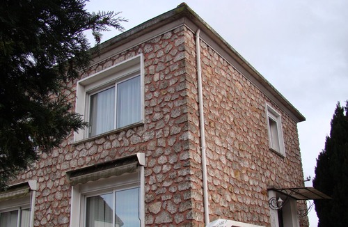 Trappes House | BEAUTIFUL HOUSE NEAR VERSAILLES AND 23 km FROM PARIS