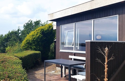 Erslev House | Beautiful house of 45 m2 in the first row facing the Limfjord .