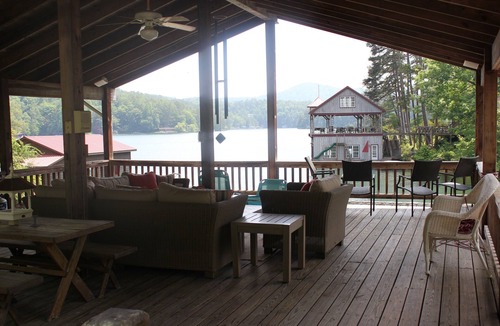 Lakemont House | Beautiful House On Lake Rabun!