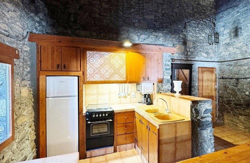Coll de Nargo Cottage | Beautiful house with pool in the Pyrenees. Wi-Fi