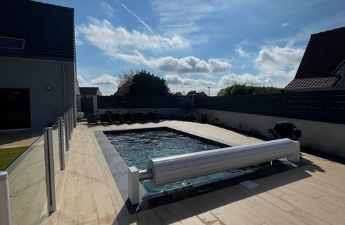 Equihen-Plage House | Beautiful house with garden, pool and sea view