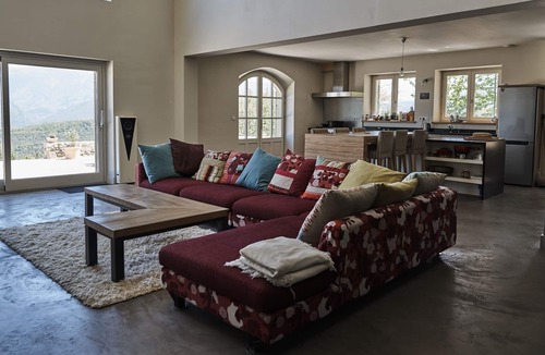 Bourdeaux House | Beautiful house with exceptional view!