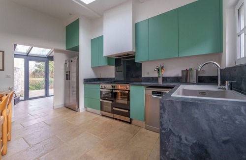 Bourgueil House | Beautiful house with pool in Bourgueil 5 bedrooms/10 peoplen