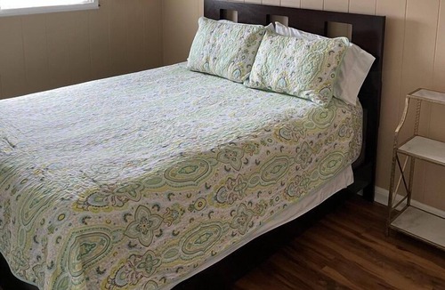 Waimanalo Beach House | Beautiful Island Beach Home, Steps To Beach.