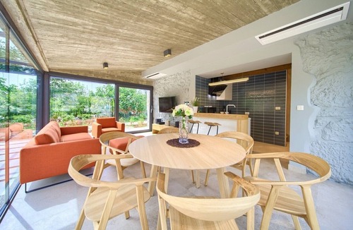Nenadici Villa | Beautiful Jerini Barn* with a rustic touch on Krk island