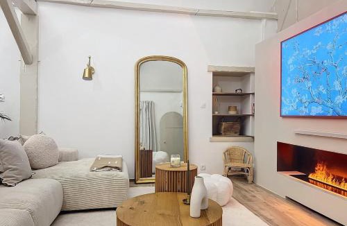 Courcelles-les-Gisors Villa | Beautiful longere with pool