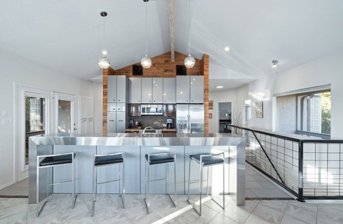 Lago Vista House | Beautiful Lago Vista -Private Spa & Amazing Views