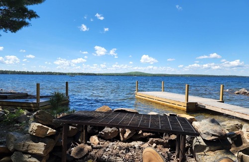 North Washington Ski Chalet | Beautiful Lakefront Home with Stunning Sunsets and Private Beach!