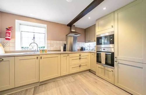 Penrith House | Beautiful Lake District Cottage With Log Burner