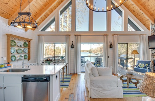 Seneca Cottage | Beautiful Lake Keowee Home w/Boat Dock & Fire Pit