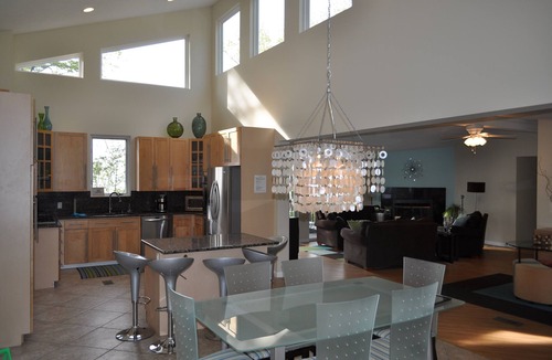 Lake Michigan Beach House | Beautiful Lake Michigan Beachfront Luxury Home. Private Beach, Pool + Hot Tub