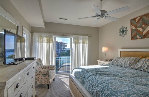 Lake Ozark Condo | BEAUTIFUL LAKE VIEW & JUST STEPS FROM THE POOL, 3BD/3BA CONDO W/12X40 BOAT SLIP