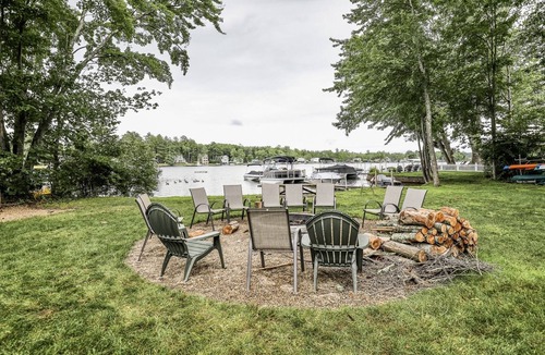 Lochmere House | Beautiful Lake Views