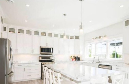 Prospect Bay House | Beautiful Lakefront Home Near Peggy’s Cove