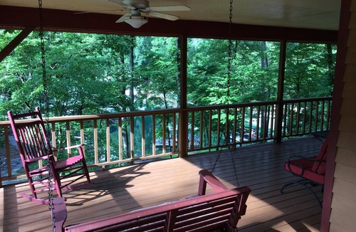 Big Creek House | Beautiful Lakefront House, Dock w/Covered Slip in Protected Cove, Few Steps