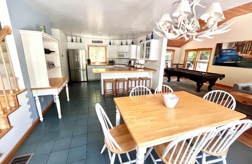 Barnstead House | Beautiful lakefront home with breathtaking sunset views