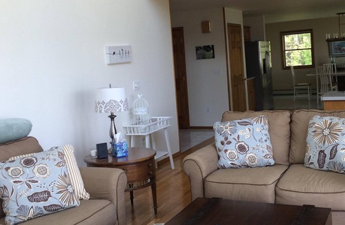 Chazy House | Beautiful Lakefront Home on Lake Champlain