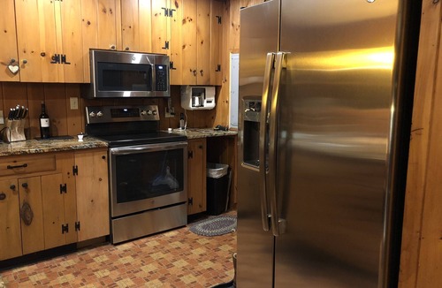 Kattskill Bay House | Beautiful Lakefront Property with Amazing Sunsets