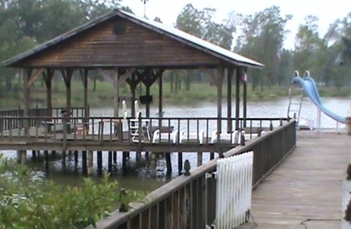 Cedar Bluff House | Beautiful Lakefront Getaway