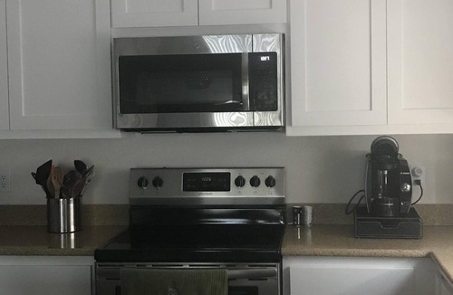 Mid America Condo | Beautiful Lakefront with Covered Boat Slip