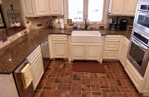 Wagoner House | Beautiful Lakefront Villa with Private Pool, hot tub, No more than 12 people