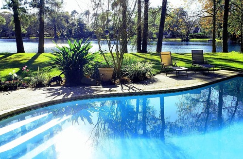 FM 1960 House | Beautiful Lakehouse w/Private Pool - 4 Large Bedrooms