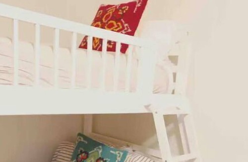 Swartswood House | Beautiful Lakeside Cottage